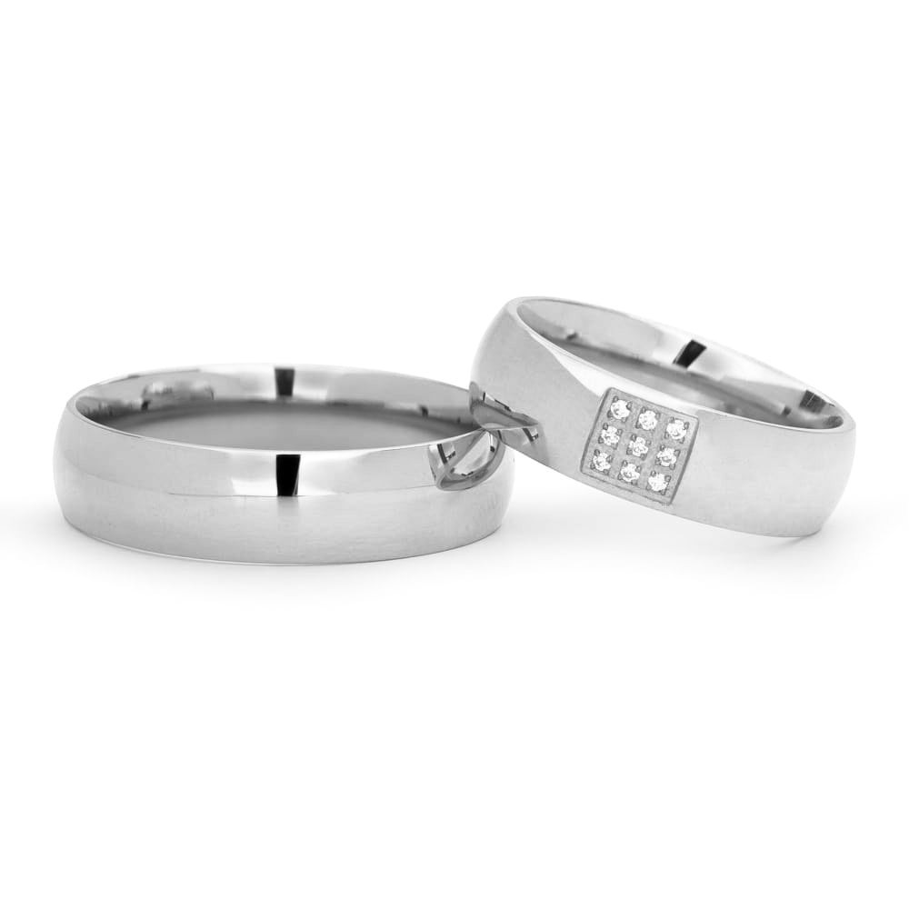Golden wedding rings with diamonds "VMA 55"