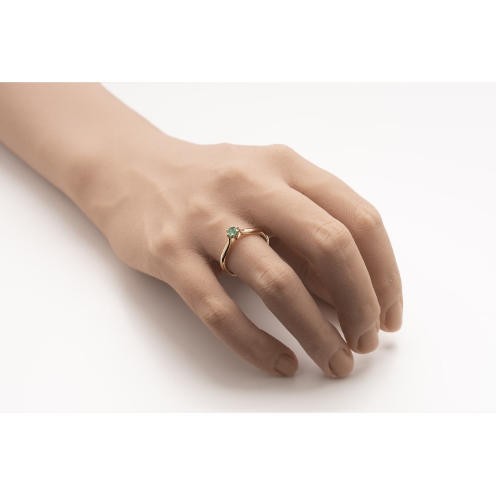 Engagement ring with gemstones "Emerald 46"