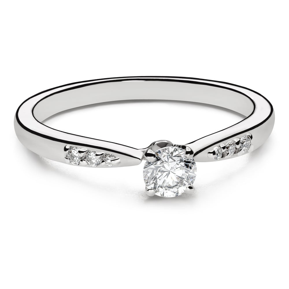 Engagement ring with brilliant "Grace 76"