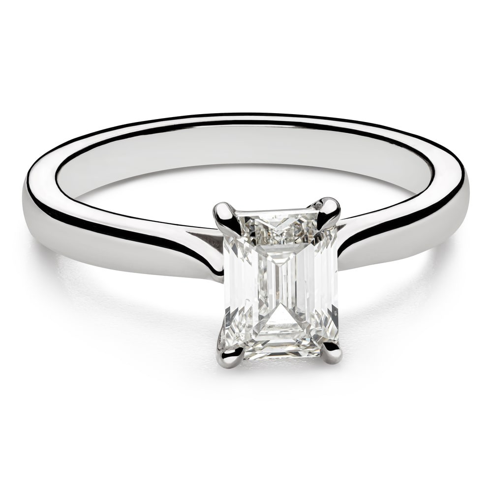 Engagement ring with brilliant "Unforgettable 53"