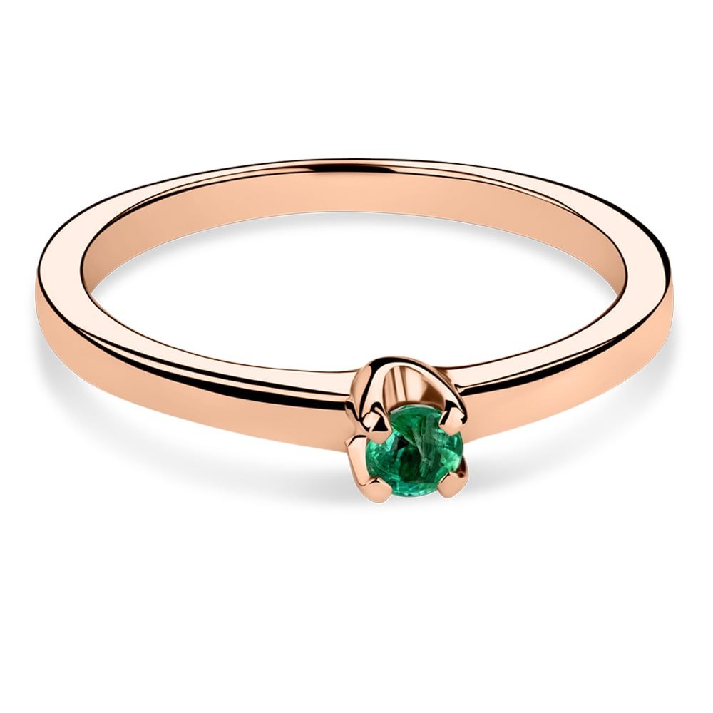 Engagement ring with gemstones "Emerald 66"
