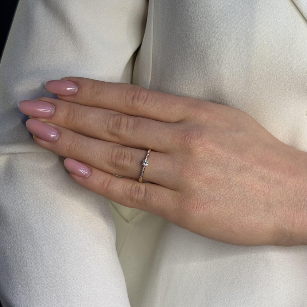 Engagment ring with brilliants "Grace 32"