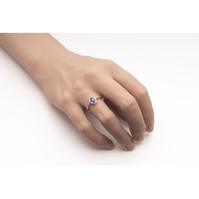 Engagement ring with gemstones "Sapphire 62"